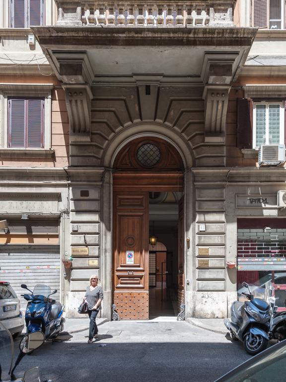 Piazza Cavour 3* Rom